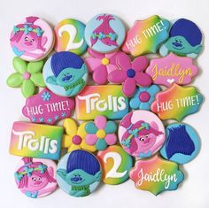 there are some cookies decorated to look like the characters in trolly's tale