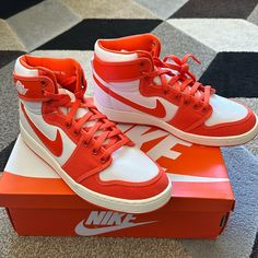 Breathable Canvas Upper Nylon Tongue Leather Swoosh Nike Orange, Orange White, Mens Shoes Sneakers, Men's Nike, Color Orange, Nike Men, Nike Shoes, Arizona, Men's Shoes