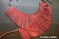 Diy Fringe Boots, Diy Fringe Belt, Diy Fringe Bandana, Diy Boot Jewelry, Boot Jewelry Diy Ideas, Fringe Necklace Diy, Make Fringe, Diy Fringe