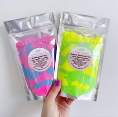 A deconstructed bath bomb in a 250g bag! Natural Toilet Cleaner, Skin Bar, Mental Health First Aid, Dust Bath, Bath Fizzers, Blue Monkey, Shower Steamers, Breathe Easy