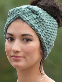 Crochet - Beverly Head Wrap Crochet Pattern - #RAC3006 Head Wrap Crochet, Wrap Crochet Pattern, The Roaring 20s, Cardigan Crochet Pattern, Popular Hats, Roaring 20, Crochet Wrap Pattern, Lace Gloves, Crochet World