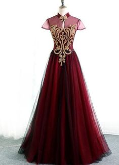 Tulle Evening Gown, Matric Farewell, Gown Mermaid, Fantasy Outfits, Gold Dresses, Fancy Fashion, Long Formal Dress, Color Rush, Red Gowns