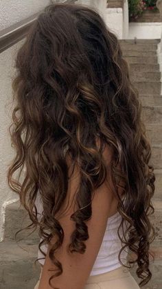 Fancy Hairstyles Half Up Half Down, Haircut Inspo For Curly Hair, Dark Brown Hair Aesthetic, Vision Board Hair, Hair Stylies, Good Hair Day, Waist Strap, American Beauty