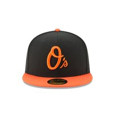 Wear what the players wear! The Baltimore Orioles Authentic Collection Alt 59FIFTY Fitted cap features a black fabrication with an embroidered "O's" logo at the front panels and embroidered MLB Batterman at the rear. All Nfl Teams, Oakland Athletics, Fitted Caps, Detroit Tigers, Philadelphia Phillies, New York Mets, Baltimore Orioles, Texas Rangers, Fitted Hat