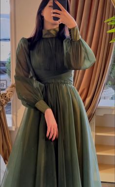 Green Birthday Party, Prom Dress Green, Tulle Long Prom Dress, Party Wear Gowns, Long Frock Designs, Green Birthday