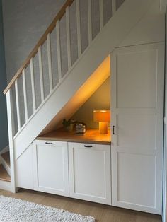 Square Stairs Design, Uk Home Decor Small Spaces, Under Stairs Storage Kitchen, Under Stairs Seating Area, Under Stairs Storage Ideas Ikea Hacks, Under Stairs Basement Ideas, Under Stairs Storage Diy, Kitchen With Staircase, Under Stairs Cupboard Ideas