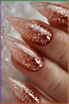 Rose Gold Sparkle Nails, Gold Sparkle Nails, New Year's Eve Nails, Rose Gold Nails Glitter, Nails Girly, Rose Gold Nails Design, New Years Nails, Mint Green Nails