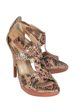 Current Boutique-Stuart Weitzman - Brown Speckled Snakeskin Sandals Sz 7 Sandals Design, Buy Shoes Online, Go Wild, Wooden Heel, Designer Sandals, Brown Sandals, Perfect Shoes, Cork Wedge, Strappy Sandals