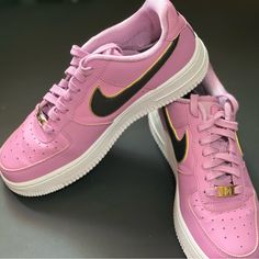 Barely Used Af1! Great Looking Shoes . No Box Included Nike Purple, Vintage Color, Shoes Nike, Women's Nike, Purple Gold, Vintage Colors, Nike Air Force, Womens Shoes Sneakers, Nike Women