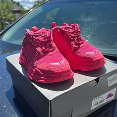 Pink Balenciaga Sneakers New Condition Comes With Original Box Pink Balenciaga Sneakers, Pink Balenciaga, Balenciaga Sneakers, Original Box, Kids Shoes, Balenciaga, Shoes Sneakers, Kids Shop, Sneakers