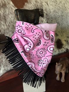 This cute pink western bandana bib is a must for your lil cowgirl! It is made with a cotton pink paisley print front and a soft flannel pink back. It has great black fringe and a velcro closure. It can be a bib or just a bandana. Will fit infant to small child Cowgirl Bandana, Western Bandana, Cowboy Bandana, Prescott Az, Breastfeeding Cover, Bandana Baby, Baby Carriers, Baby Cowboy, Baby Wrap Carrier