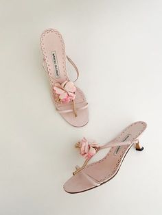 Manolo Blahnik Pink, Shoe Wishlist, Chic Sandals, Vintage Heels, Sandal Heels, Metallic Sandals, Shop Shoes, Swag Shoes