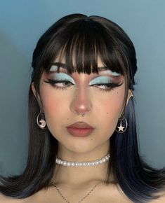 Disco Makeup, Bold Makeup Looks, Graphic Makeup, Cool Makeup Looks, Ethereal Makeup, Unique Makeup, Flawless Foundation, Creative Eye Makeup, Creative Makeup Looks