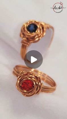 Lan Anh Handmade on Instagram: "Jewelry making for beginners | Rose ring with beads | easy DIY jewelry with wire #handmade #wirejewelry #shortsvideo #lananhhandmade #diy" Homemade Shampoo, Friendship Bracelets With Beads, Easy Diy Jewelry, Rose Ring, Selling Jewelry, Wire Jewelry, Design Crafts