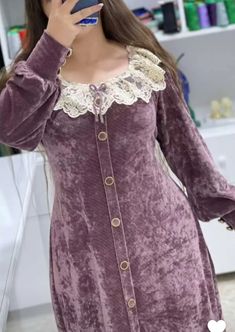 Lace Dress Design, Stylish Short Dresses, Women Blouses Fashion, Fashion Design Dress, Night Dress For Women, Baby Frocks Designs, Designer Dresses Casual