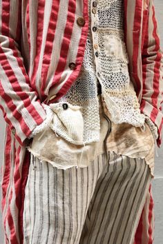 Ivy House, Upcycle Clothes, Ivy, Boho Chic, Boho Fashion, What To Wear, Red And White