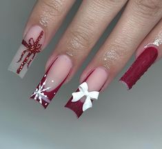 Gel Nails Winter, Classy Christmas Nails, Nails Bow, Christmas Press On Nails, Holiday Manicure, Nails Winter, Classy Christmas