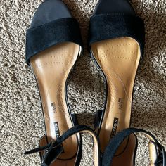 Bnwt Collections By Clark’s. Has Memory Foam. Size Woman’s 9. Womens Clarks, Heels Black, Shoes Brand, Clarks Shoes, Black Heels, Strap Sandals, Shoe Brands, Black Velvet, Shoes Women Heels