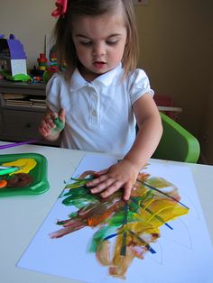 Painted Fall Leaves, Fall Activities For Toddlers, Fall Lesson Plans, Leaf Craft, Thanksgiving Decorating, Autumn Leaves Craft, Preschool Fall, Stem Design