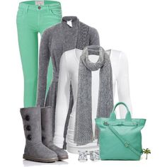 love the colored jeans Mint Green Jeans, Mint Jeans, Gray Boots, Full Outfits, Jean Purse, Mom Fashion, Green Jeans