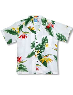 100% Rayon Fabric Open Pointed Folded Collar Genuine Coconut Buttons Machine Wash Cold and Cool Iron Colors: Black, White, Red - Sizes: 2-14 Made in Hawaii - USA Hawiian Shirts, Boys Hawaiian Shirt, Easy Wear Dresses, Blouse Man, Muumuu Dress, Business Casual Shirts, Hawaii Usa, Hawaiian Outfit, Tropical Shirts