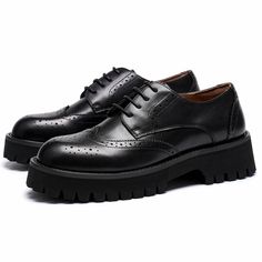 These women's platform oxfords are crafted from 100% cow leather. The supple leather molds to the shape of your feet, providing a snug and personalized fit. Additionally, the soft and breathable pigskin lining and insole enhance ventilation, keeping your feet fresh throughout the day. Upper: 100% Cow Leather Lining: 100% Pigskin Insole: 100% Pigskin Outsole: 100% Rubber Foam Heel Height: 2.8 cm Weight: 1kg Recital Outfit, Chunky Oxfords, Senior Recital, Platform Oxfords, Dress Office, Oxford Platform, Office Shoes, Business Dress, Women Oxford Shoes