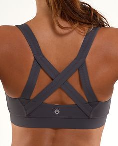 lululemon sports bra Sport Food, Sport Clothes, Sports Clothes, Lululemon Outfits, Yoga Iyengar, Yoga Journal, Legging Sport