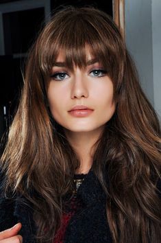 The Best Bangs for Your Face Shape Best Long Haircuts, Layered Hair With Bangs, روتين العناية بالبشرة, Fringe Hairstyles, Long Hair With Bangs, Haircuts For Long Hair, Long Hair Cuts, Great Hair, Layered Hair