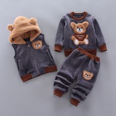 Jacket: 55% Cotton, 45% Polyester; Lining: 100% Polyester Zipper closure Machine Wash Hooded with 3D ears Full zip design Soft and cozy faux sherpa lined Baby Boy Winter Outfits, Winter Baby Boy, Kids Winter Outfits, Baby Mode, Suit Clothing, Baby Overall, Clothes Autumn, Unisex Clothes