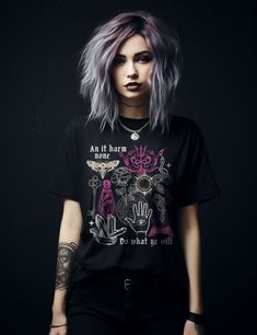 Punk Rock Aesthetic Outfits, Adult Goth Fashion, Alternative Grunge Outfits, Casual Alternative Outfits, Witchy Aesthetic Outfit, Witchcraft Elements, Witchy Shirts, Witchy Friends, Modern Day Witch