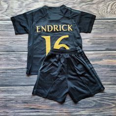 Madrid Endrick #16 Kid's Soccer Uniform Unbranded=No Brand Nwt Made Of Polyester Real Madrid Away Jersey Fitted Black Sets With Letter Print, Black Letter Print Playwear Sets, Black Letter Print Sets For Playwear, Soccer Uniforms, Kids Soccer, No Brand, Real Madrid, Kids Shirts, Shirts Tops