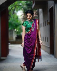 Navvari Sadi Pattern, Erkal Saree, Khan Saree Marathi, Irkal Saree Blouse Pattern, Indian Wedding Dress Modern, Designer Lehnga Choli, Saree Wearing Styles