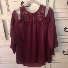 Large, Nwt Cold Shoulder Blouse. 100% Polyester Flowy Fall Blouse For Night Out, Fall Date Night Lace Top Blouse, Cold Shoulder Blouse For Night Out In Fall, Fall Lace Top For Day Out, Lace Top Blouse For Fall Brunch, Blue Off Shoulder Top, Chevron Blouse, Sleeveless Button Down Shirt, Ruffle Long Sleeve Blouse