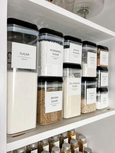 how to decant baking supplies for extra pantry storage Small Pantry Organization Ideas, Diy Pantry Makeover, Baking Organization, Flour Storage, Flour Container, Small Pantry Organization