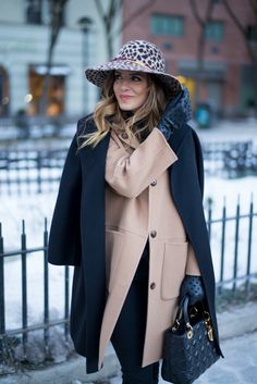 Outfit Cold Weather, Snow Day Outfit, Max Mara Coat, Jimmy Choo Boots, Frame Jeans, Stroganoff Recipe, Ch Carolina Herrera, Gal Meets Glam, Beef Stroganoff