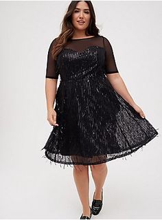 Sequin Dress Short, Edgy Chic, New Years Eve Dresses, Black Sequin Dress, Metallic Dress, Plus Size Womens Clothing, Deep Black, Plus Dresses, Black Sequins