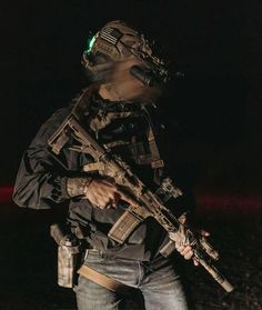 Special Operations Aesthetic, Half Face Blades, Special Ops Aesthetic, Night Vision Wallpaper, Tactical Gear Fashion, Cqb Loadout, Operator Wallpaper, Operators Military, Operator Aesthetic