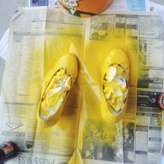 Spray Painted Shoes! Morton Salt Girl Costume, Salt Girl Costume, Morton Salt Girl, Genie Costume, Morton Salt, Patent Leather Shoes, Girl Costumes