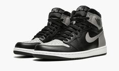 Air Jordan 1 Shadow, Jordan 1 Shadow, Retro Jordans, Jordans 1, Nike Jordans, Nike X Travis Scott, Jordan Ones, Converse Run Star, Shoe Ideas