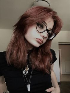 Chicas Dark, Blood Wallpaper, Glasses Inspiration, Style Steal, Nice Outfits, Ear Gauges, Character Outfits, Black Aesthetic