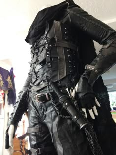 Steampunk Fashion Modern, Gothic Outfits Men, Moda Steampunk, Mode Steampunk, Leather Armor, Fantasy Costumes, Fantasy Armor