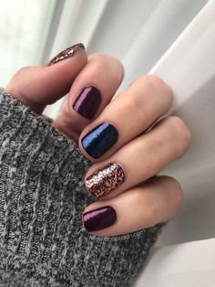 Fall Nails Blue Grey, Dark Color Nails Design Ideas, Purple And Navy Nails, Copper And Teal Nails, Fall Dip Manicure Ideas, Late November Nails, Pedicure Nails Ideas, Small Nail Bed Nails, Jewel Tone Nail Designs