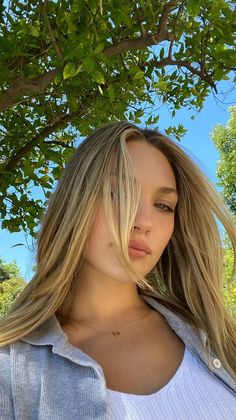 Bangs Aesthetic, Maddie Ziegler, Green Bridesmaid, Green Collection, Long Hair With Bangs, Brown Blonde Hair, Dresses 2020, Hair Inspo Color, Curtain Bangs