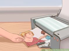 How to Transfer Photos Onto Canvas (with Pictures) - wikiHow Transfer Tips, Picture Transfer, Diy Canvas Photo, Photography Crafts, Photo Tricks, Chip Art