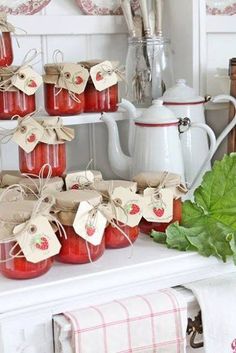 there are many jars with jams in them