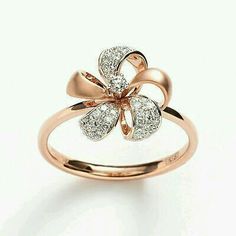 Diamond Flower Ring, Gold Flower Ring, Gold Rings Fashion, Gold Ring Designs, Diamond Flower, Gold Flower, Girly Jewelry, Flower Ring