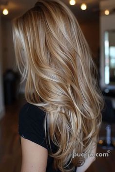 Blonde Balayage Hair Color Ideas: Inspiration & Trends - Puqqu Blonde Hair With Honey Brown Highlights, Caramel Hair With Blonde Highlights Golden Brown Low Lights, Fall Hair For Blondes Caramel, Carmel Blonde Balage, Caramel Highlights On Blonde Hair, Honey Blond Balayage, Warm Honey Blonde Highlights, Caramel Hair Color Honey Golden, Warm Golden Blonde Balayage