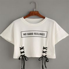 The cute crop top is here to spice up your day! Shoulder Chest Length 58 cm 100 cm 46 cm Stil Boho, Crop T Shirt, Summer Crop Tops, Crop Top Outfits, Crop Top And Shorts, Cute Crop Tops, Girls Fashion Clothes, Teenage Fashion Outfits, Fashion Mode