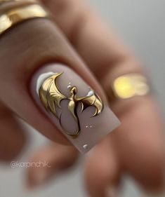 Short Homecoming Nails, Harry Potter Nails, Dragon Nails, Get Nails, Homecoming Nails, Elegant Nails, Nail Art Ideas, Fabulous Nails, Classy Nails