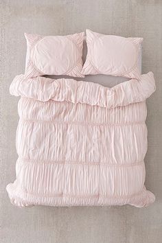 Wishlist Ideas, Tracker Free, Pink Palace, Dream Apartment Decor, Future Apartment, Dream Apartment, Birthday Wishlist, House Room